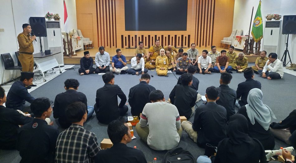 Ini Hasilnya, Bupati Dialog dengan Puluhan Anggota BEM Kendal