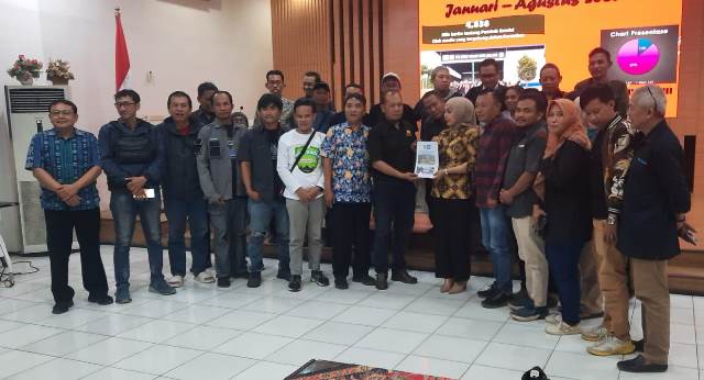 Bupati Apresiasi Peran Media dalam Menyampaikan Informasi di Situasi yang Tidak Baik- Baik Saja Saat Ini