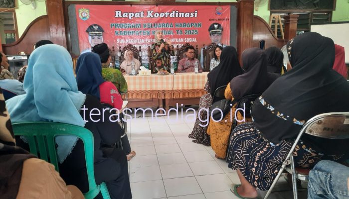 Bupati Kendal, Dyah Kartika Permanasari: Penerima PKH yang Kondisi Ekonominya Sudak Naik, Bisa Ajukan Graduasi
