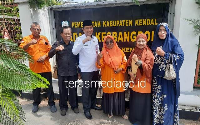 Keren!!! Novel Basay, Tokoh LSM di Kendal Bakal Pimpin Partai Gerakan Rakyat