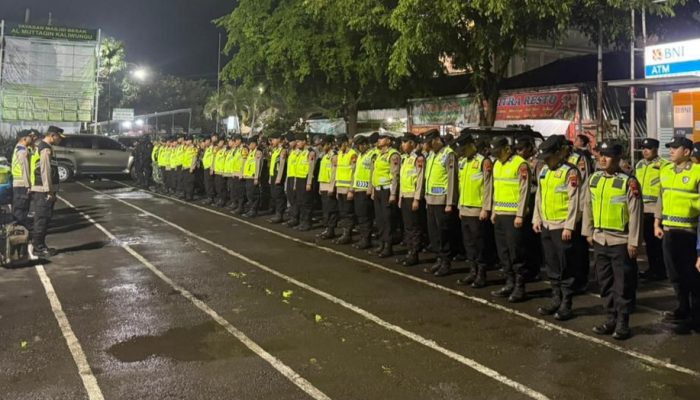 Polres Kendal Gelar Apel Penebalan Patroli Ops Ketupat Candi 2026 di Kaliwungu, Ini yang Disampaikan Kapolres