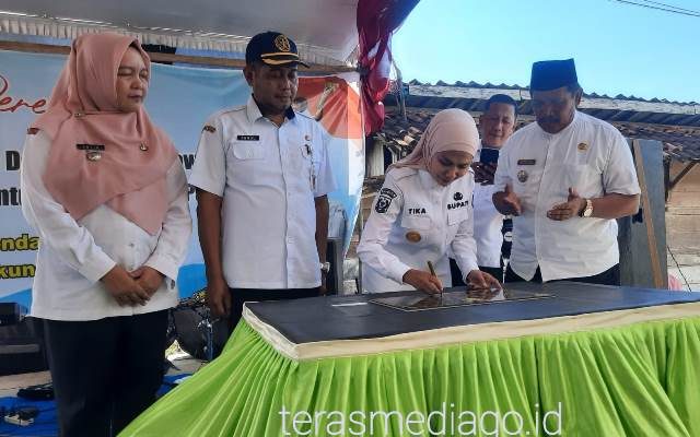 Bupati Resmikan Tugu Tani Reborn Desa Sendangdawung, Ini Pesan yang Disampaikan