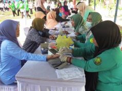 Semarak Hari Kartini ke-147 di Rembang, Ratusan Perempuan Ikuti Senam hingga Bazar UMKM
