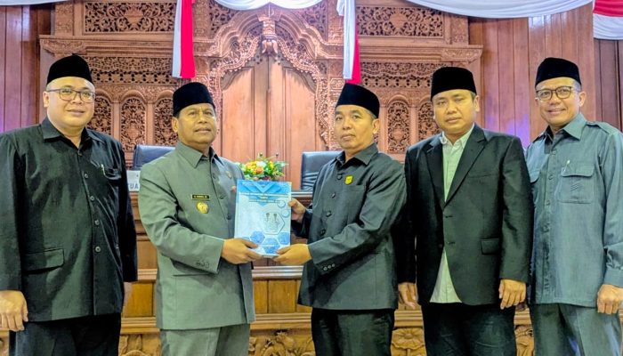 Bupati Rembang Sampaikan LKPJ 2025, Pendapatan Daerah Capai 97,32 Persen