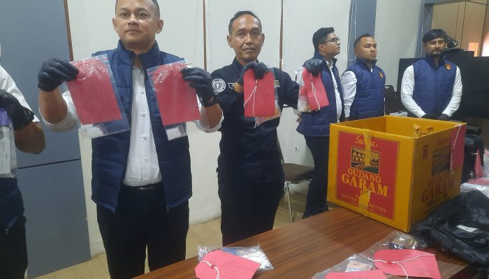 Polisi Bekuk Pengedar Psikotropika, Sekaligus Ratusan Pil Juga Disita