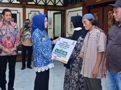 Bupati Sukoharjo Berikan Bantuan Sosial dari Baznas kepada Ratusan Mustahik