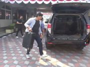 KPK Lakukan Penggeledahan Kantor Bupati Sukoharjo dan Lepas Segel