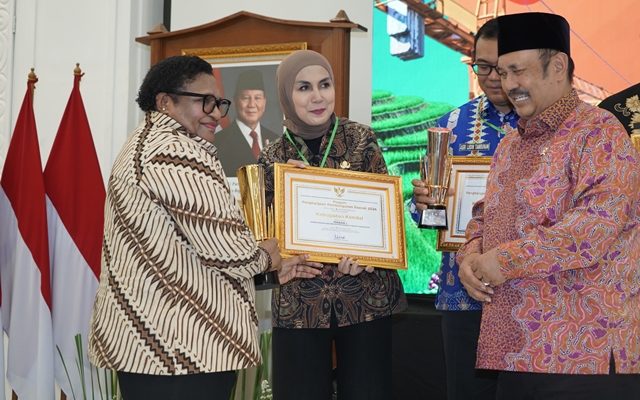 Bupati Kendal, Dyah Kartika Permnasari: Kendal Raih Terbaik I Penghargaan Pembangunan Daerah Tingkat Nasional 2026, Ini Hasil Kerja Bersama
