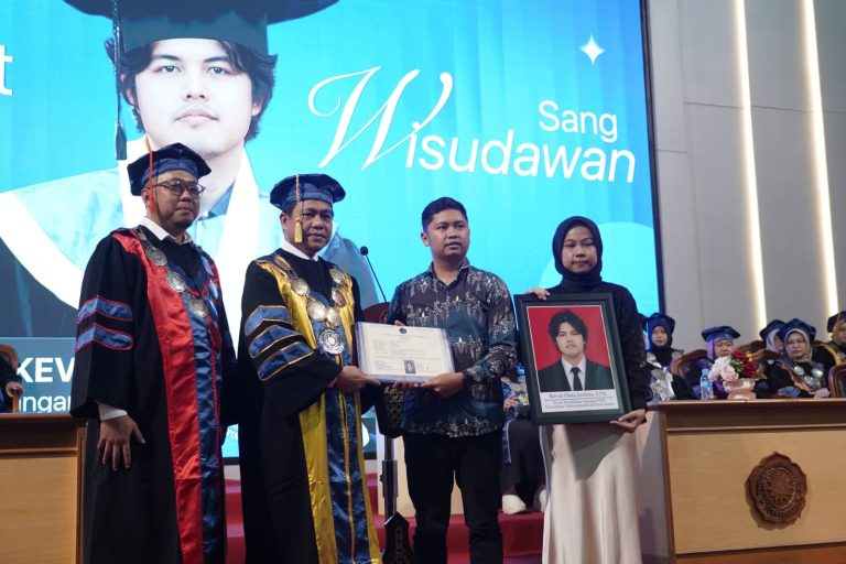 UMP Wisuda 2.413 Lulusan, Digelar 2 Hari untuk Cetak Generasi Unggul